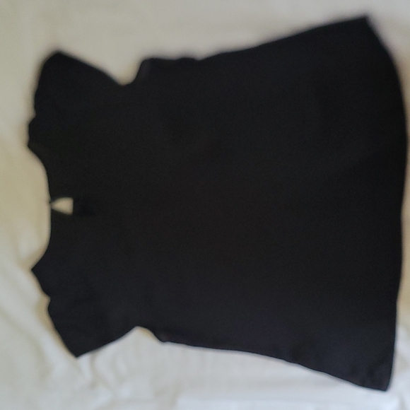 Black blouse - Picture 4 of 4